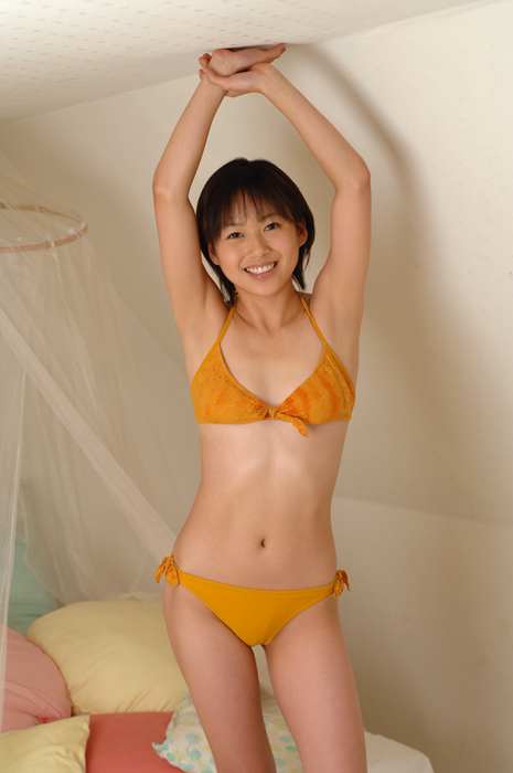 DGC高清套图No.0254 Ayano性感丰乳比基尼妹子