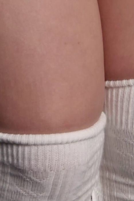 [legsjapan视频完美版]ID0104 RuruSakurai-4-White Over Knee Socks and Belt Leg Rub--性感提示：全裸惊艳翘臀波涛汹涌豪乳